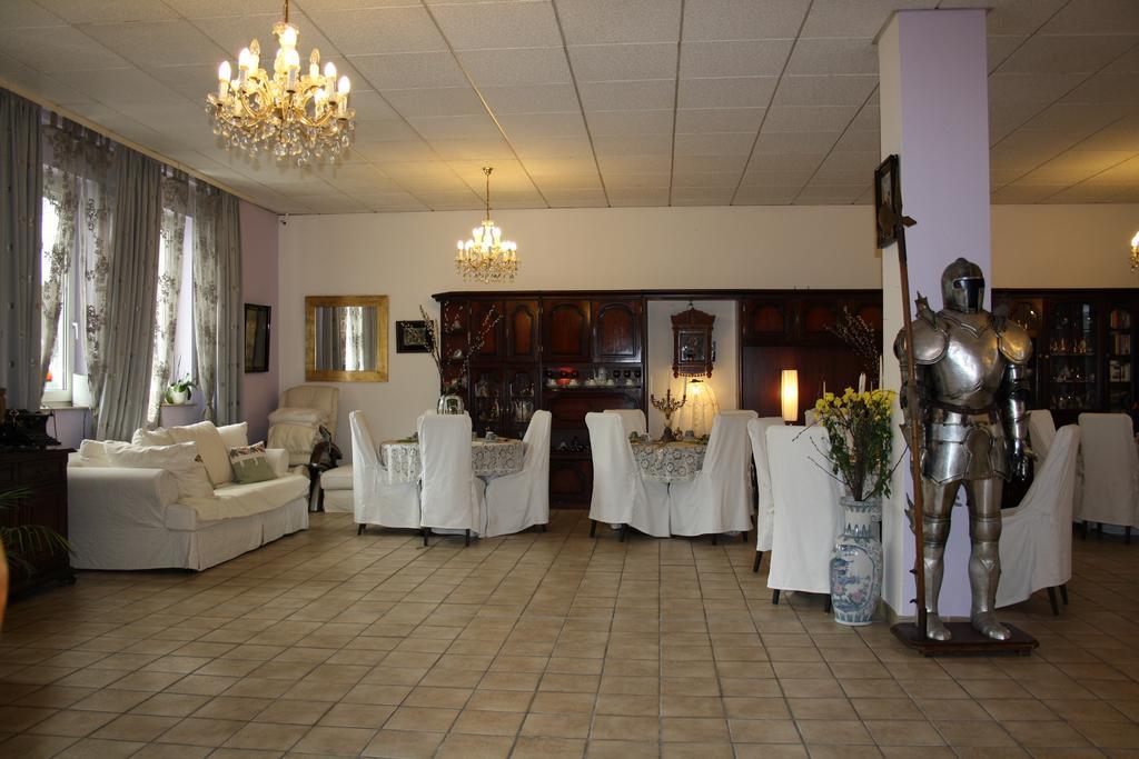 Hotel Attache Raunheim Εξωτερικό φωτογραφία